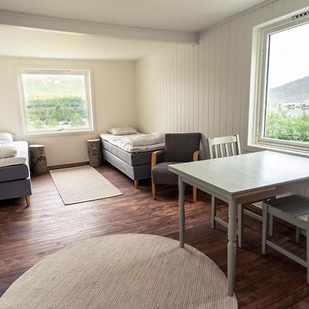 Villa Vertical - Room Skorgedalen อองดาลส์เนส ภายนอก รูปภาพ